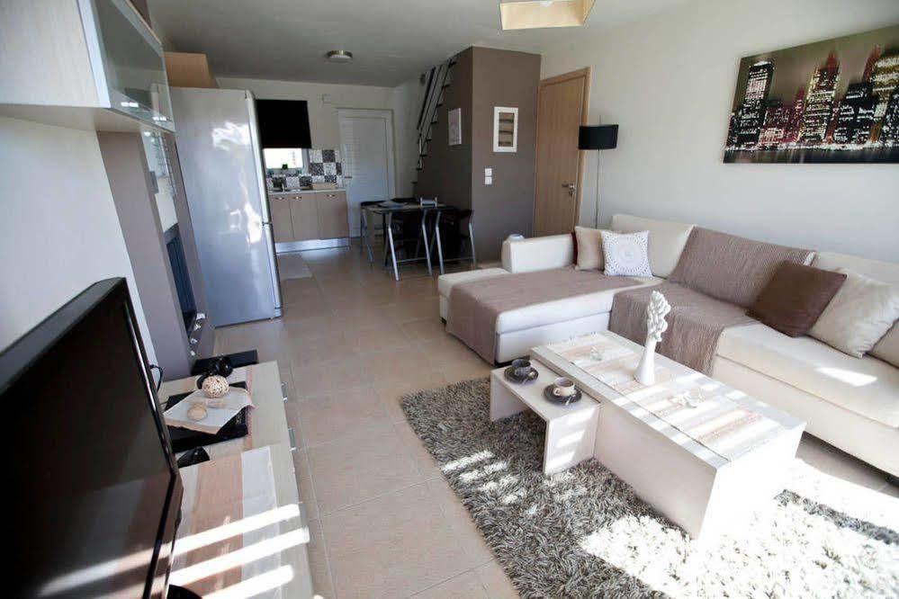 Ossiano Villas Haraki Exterior photo